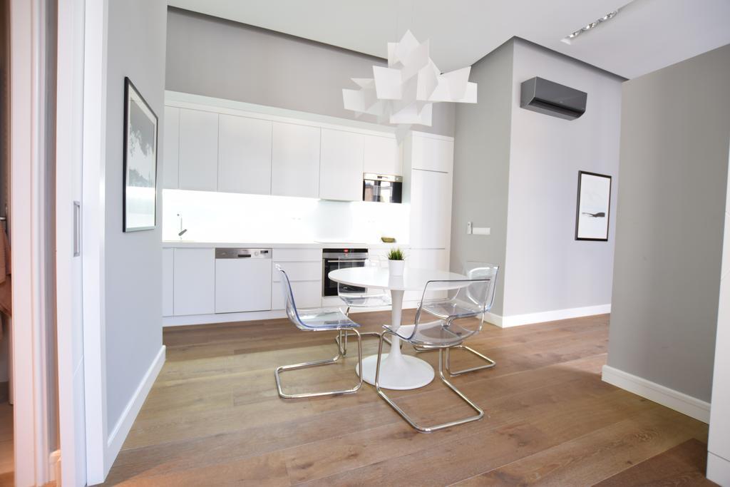 Appartement Luxury By Hi5 - Szervita Boedapest