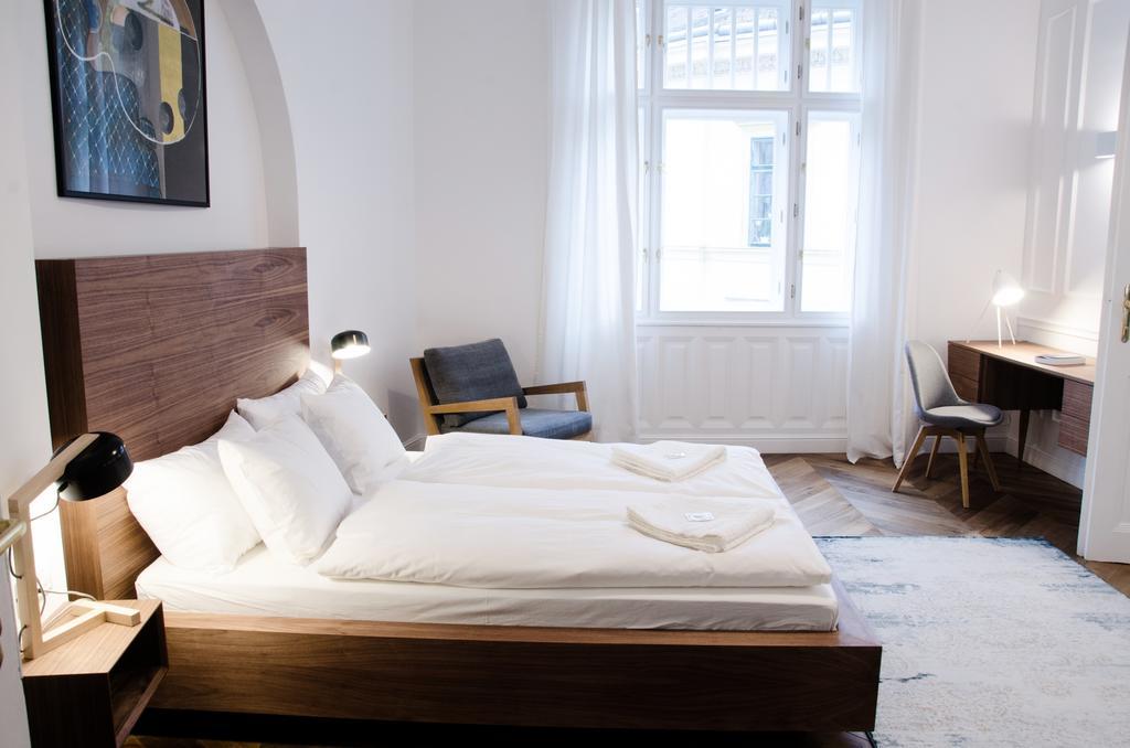 Luxury By Hi5 - Szervita Apartment *