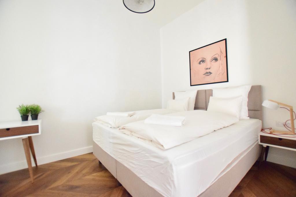 Appartamento Luxury By Hi5 - Szervita Budapest